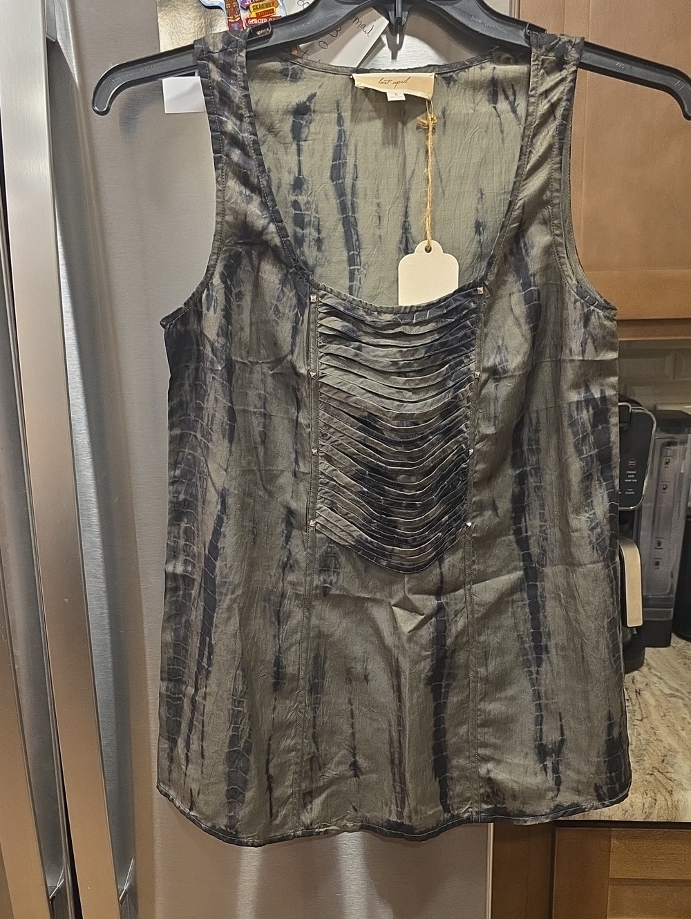 L9st April Women's Olive Tie-Dye Sleeveless Tank with Front Pleat Detail